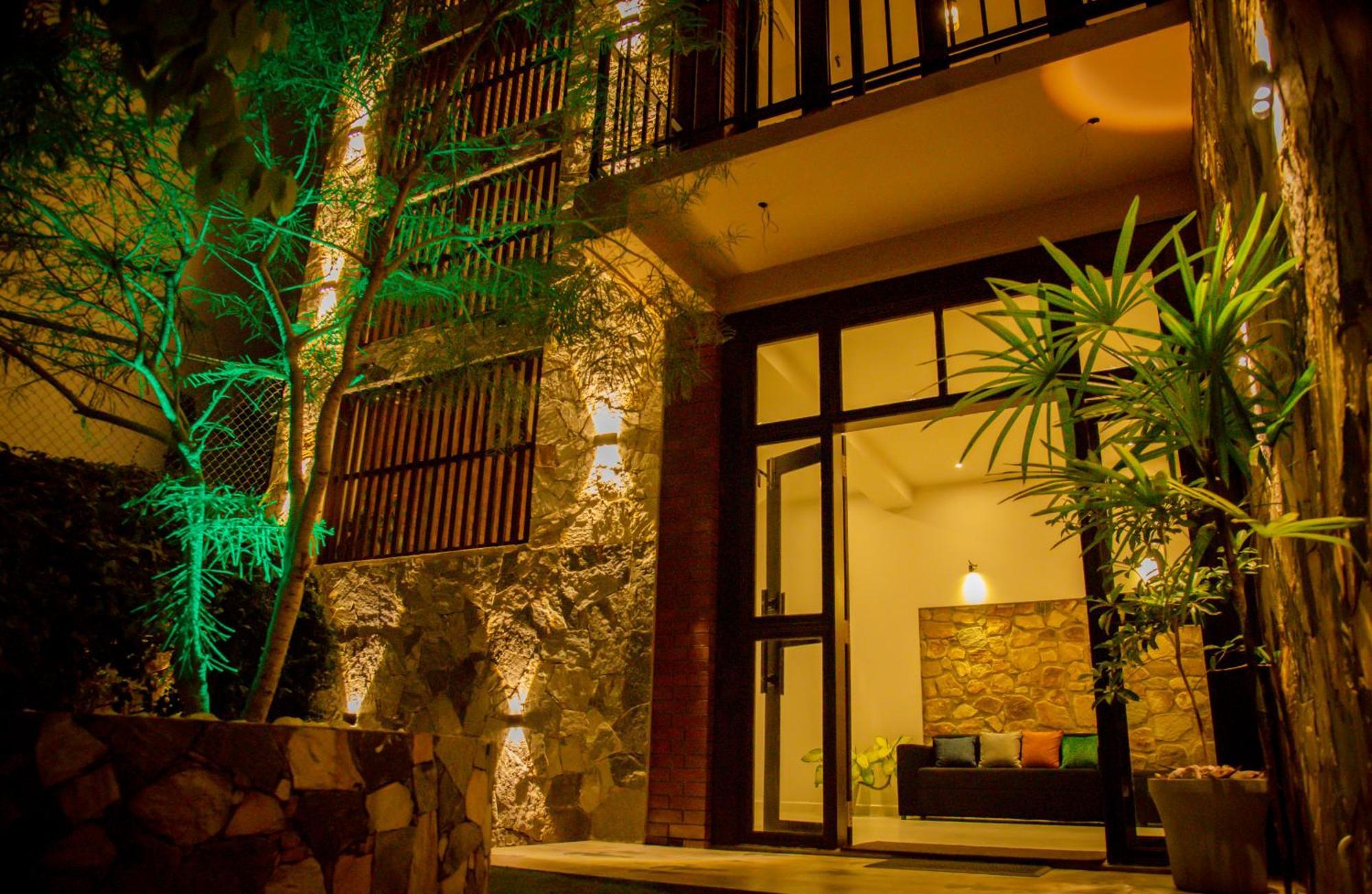 Ever Breeze Ella Hotel Esterno foto